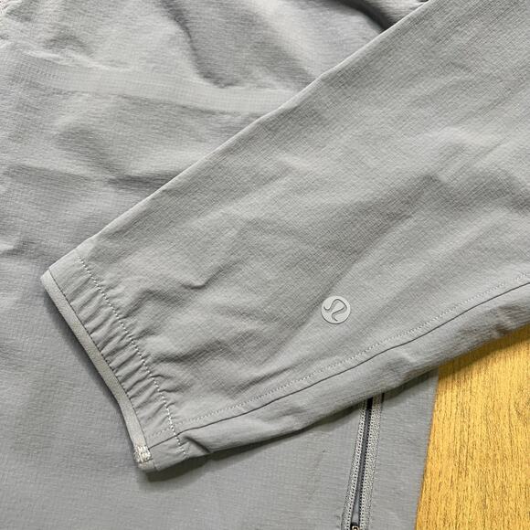 Lululemon Expeditionist Jacket Mens Sz M Rhino Grey Full Zip Mesh Performance - Picture 4 of 11